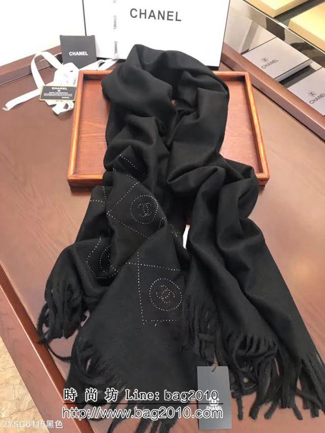 CHANEL香奈兒最新款 燙鑽logo羊絨圍巾 2YSC6115 LLWJ7050